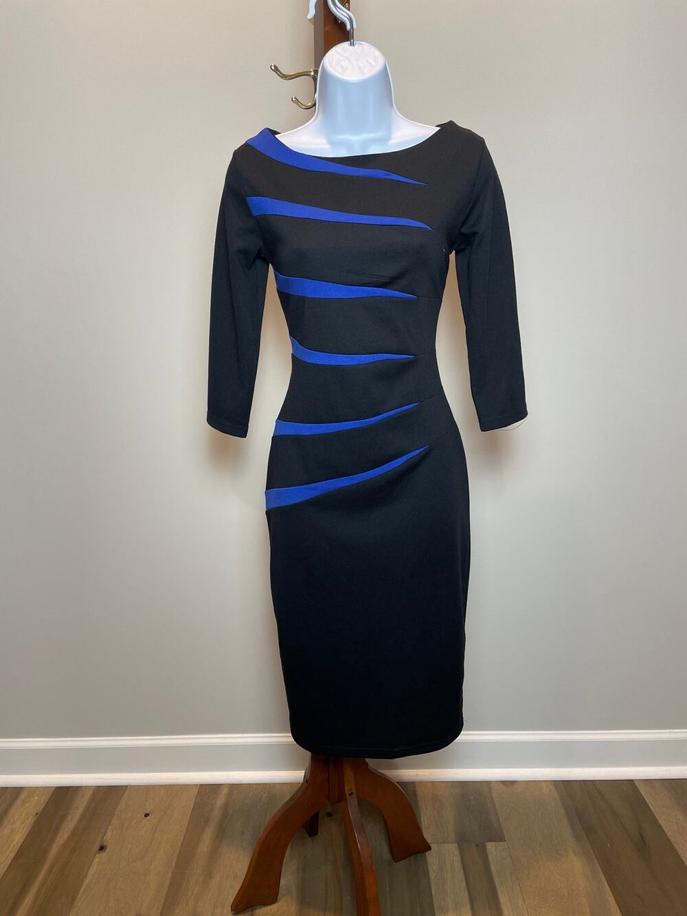 Rephyllis Black and Blue Long Sleeve Sheath Dress Size M New With Tag